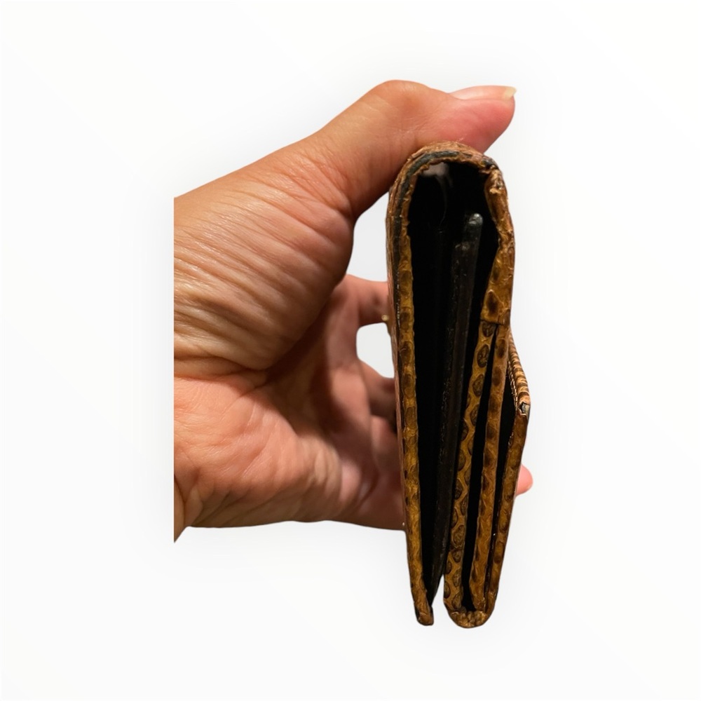 Vintage Gucci Python wallet - Picture 9 of 10